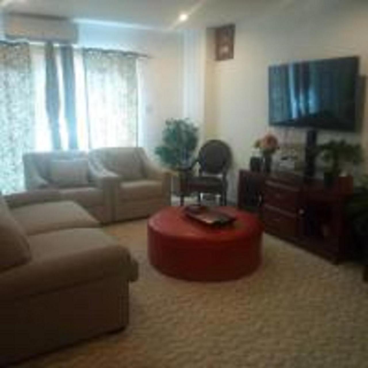 Doc'S Suite Accra Buitenkant foto